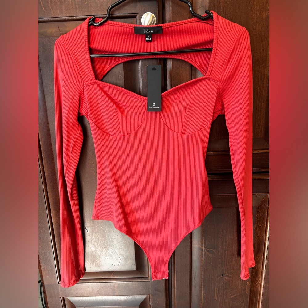 NWT Lulu’s Pink Openback Bodysuit